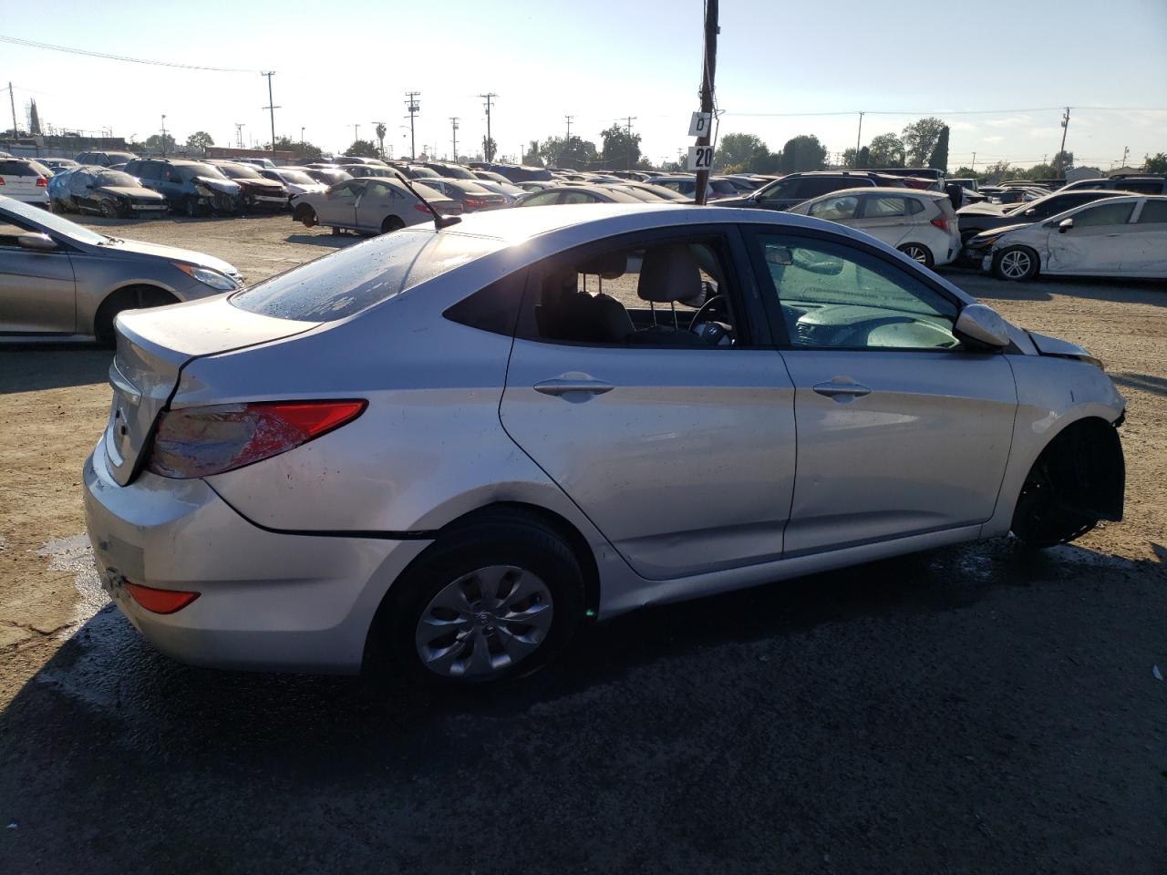 Image 3 of 2016 HYUNDAI ACCENT SE 2016 with VIN KMHCT4AE9GU030988