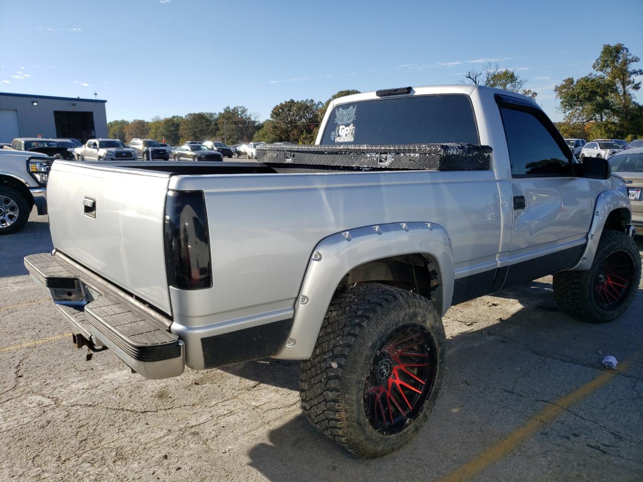 Image 3 of 1997 CHEVROLET GMT-400 K1500 1997 with VIN 1GCEK14R8VZ187148