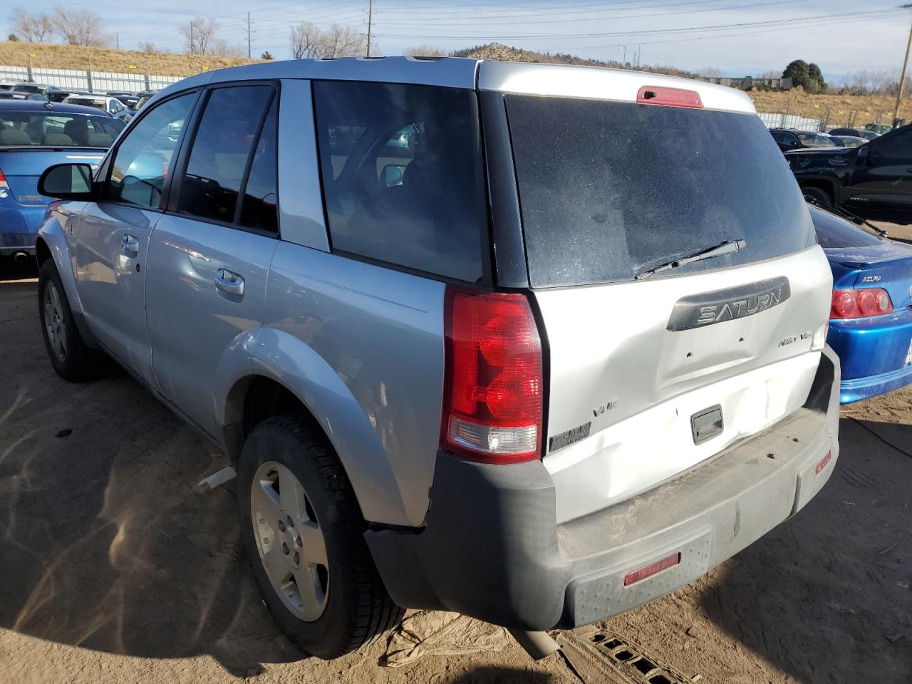 Obraz 2 z 2004 SATURN VUE  2004 z VIN 5GZCZ63404S853110