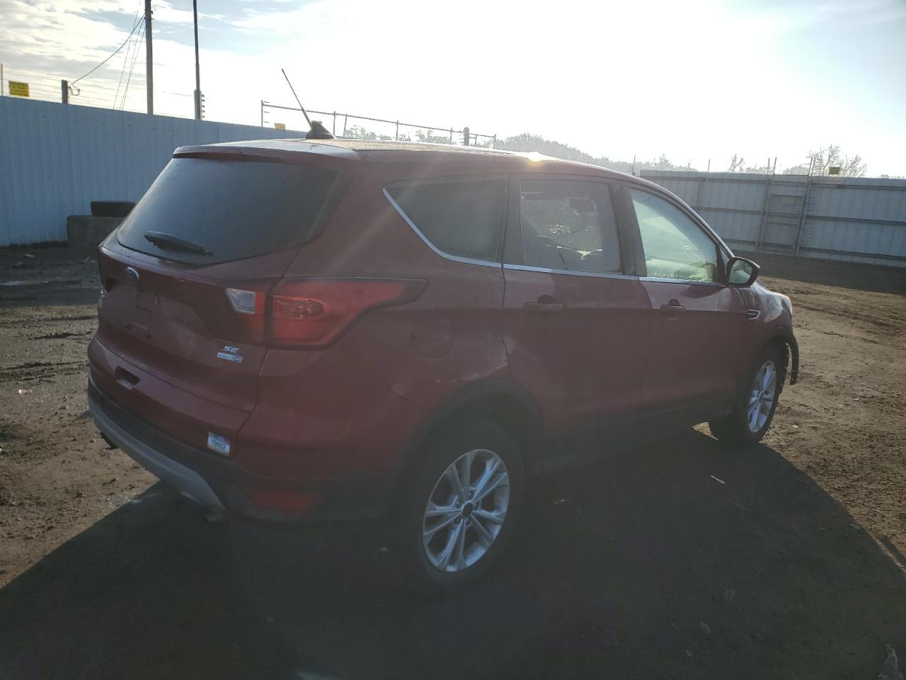 Obraz 3 z 2019 FORD ESCAPE SE 2019 z VIN 1FMCU9GD7KUC09256