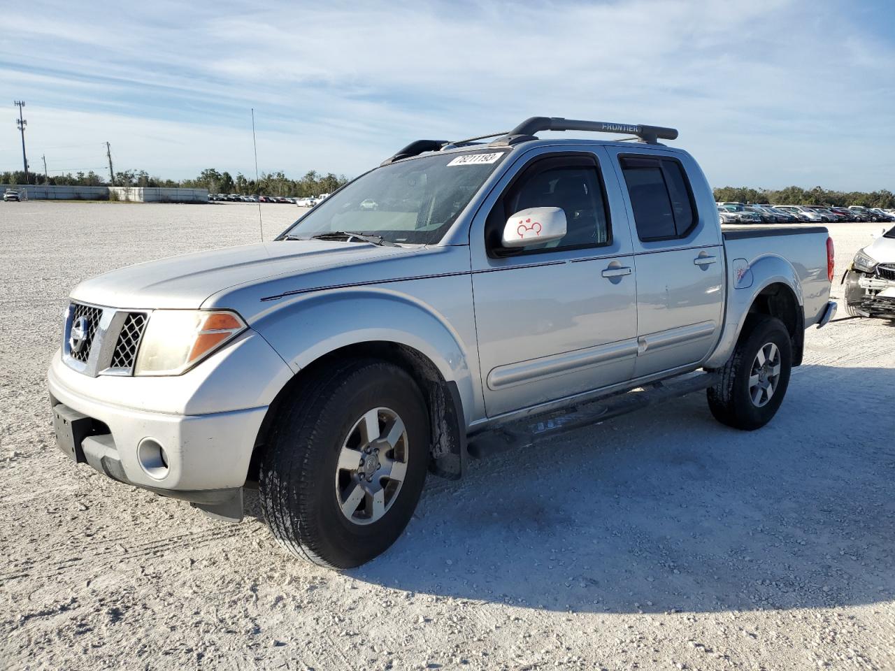 Image 1 of 2007 NISSAN FRONTIER CREW CAB LE 2007 with VIN 1N6AD07W77C453508