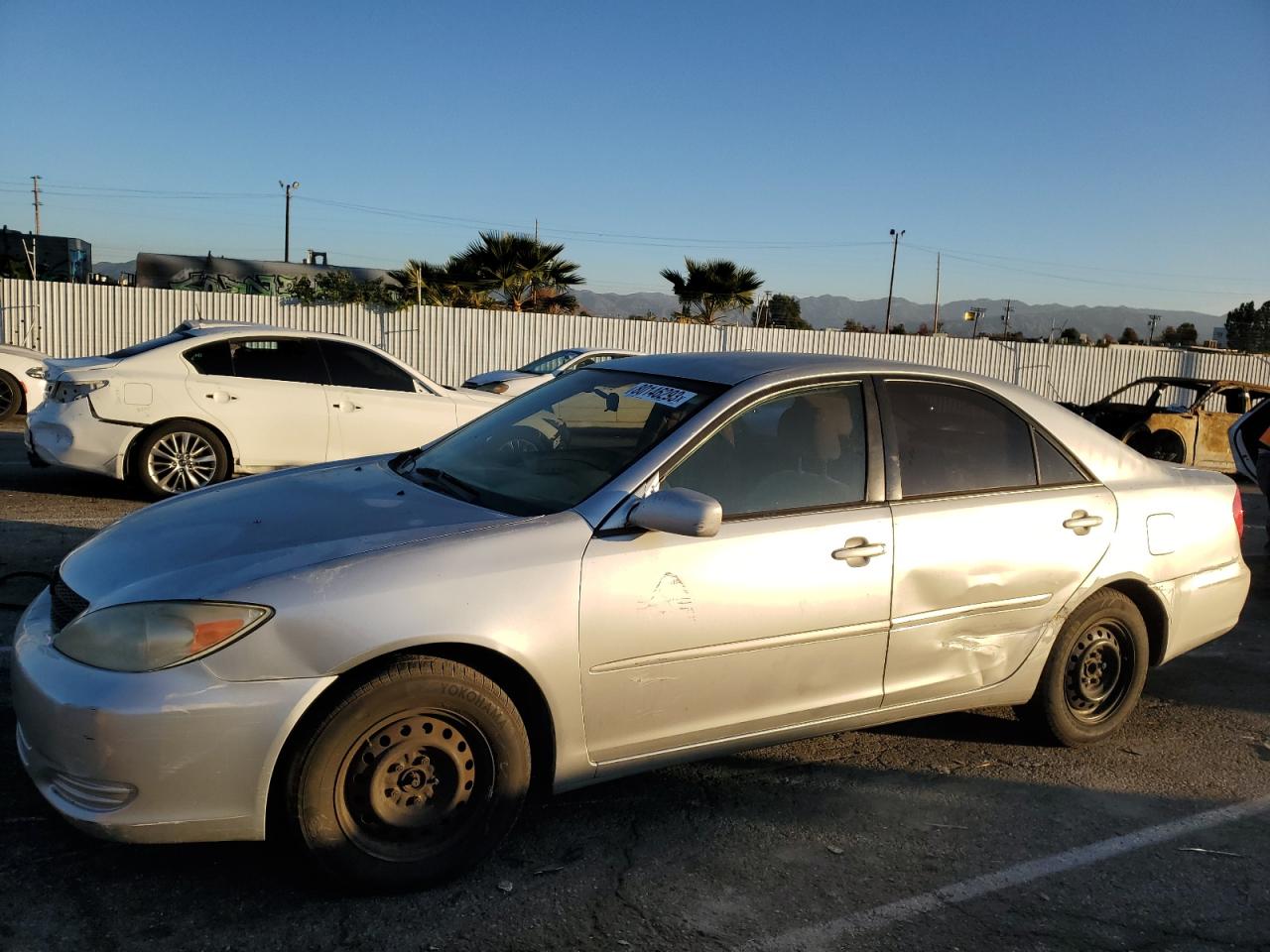 Изображение 1 2003 TOYOTA CAMRY LE 2003 с VIN 4T1BE32K03U678735