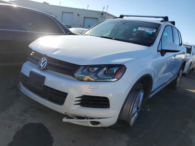 Image 1 of 2014 VOLKSWAGEN TOUAREG V6 2014 with VIN WVGEF9BP3ED009421