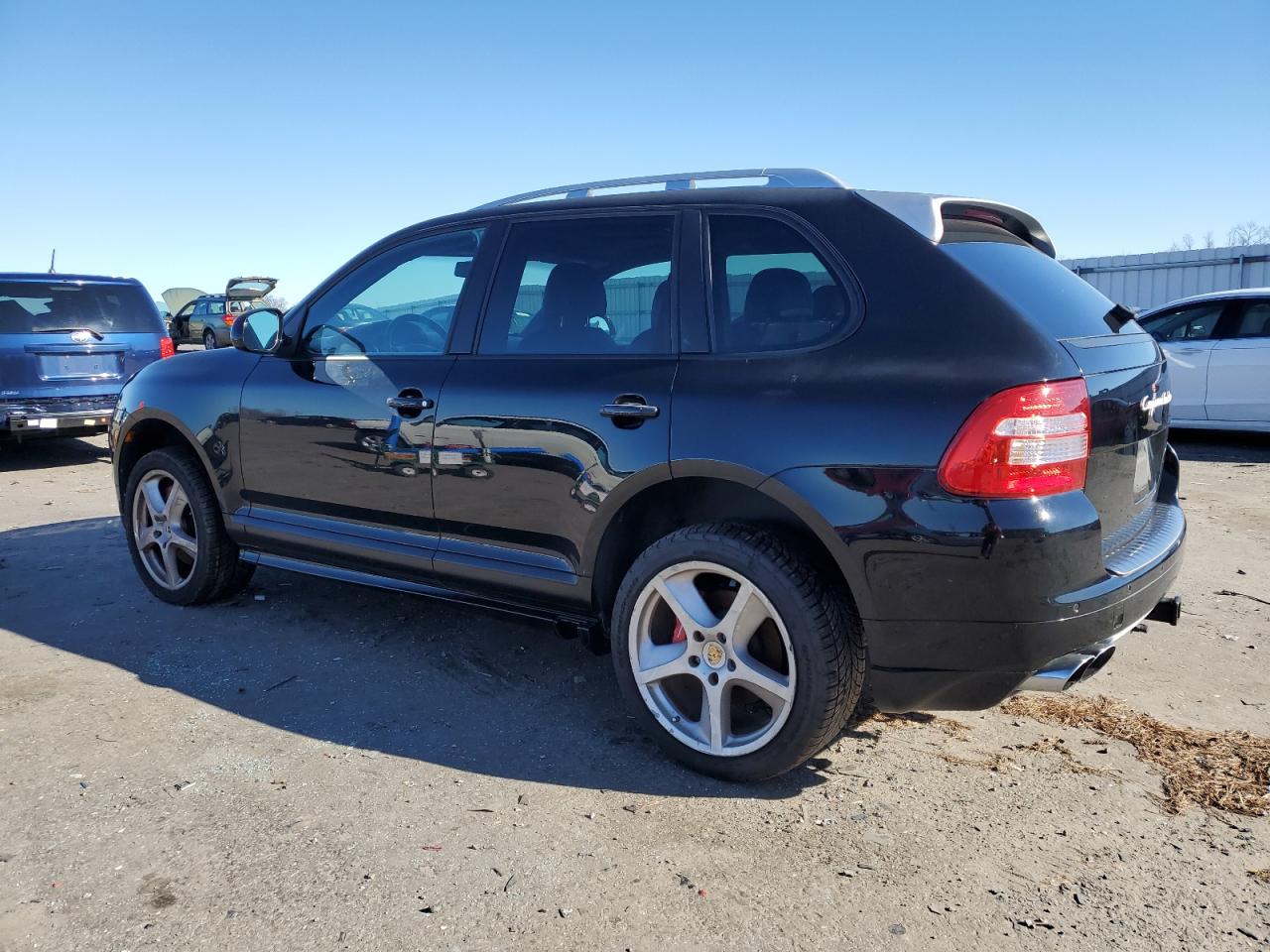 Image 2 of 2006 PORSCHE CAYENNE TURBO 2006 with VIN WP1AC29P76LA90079