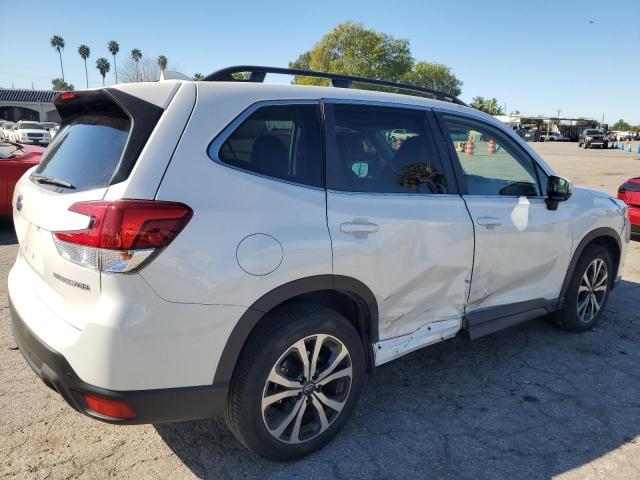 Image 3 of 2022 SUBARU FORESTER LIMITED 2022 with VIN JF2SKAPC7NH431664
