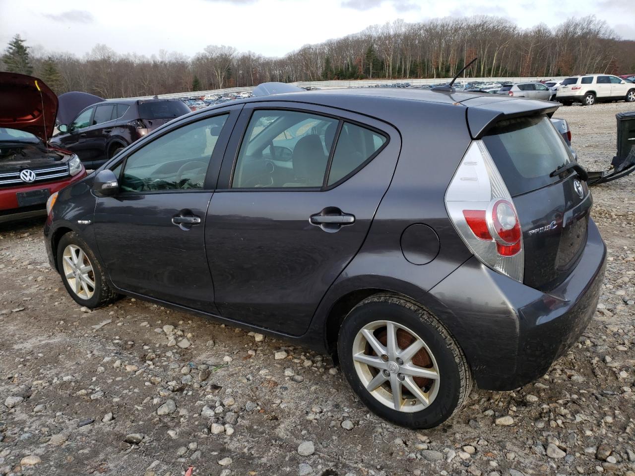 Изображение 2 2014 TOYOTA PRIUS C  2014 с VIN JTDKDTB38E1061829