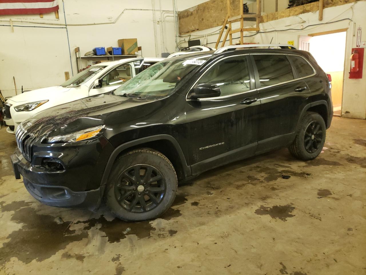 Изображение 1 2015 JEEP CHEROKEE LATITUDE 2015 с VIN 1C4PJMCS2FW504491