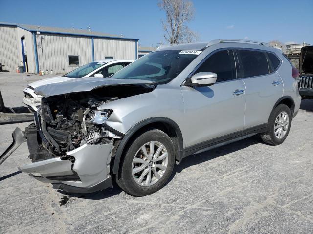 Obraz 1 z 2018 NISSAN ROGUE S 2018 z VIN KNMAT2MV4JP603555