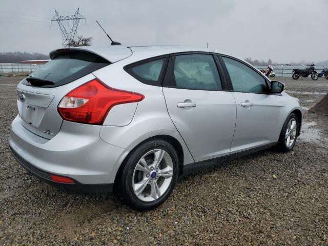 Image 3 of 2013 FORD FOCUS SE 2013 with VIN 1FADP3K22DL237967
