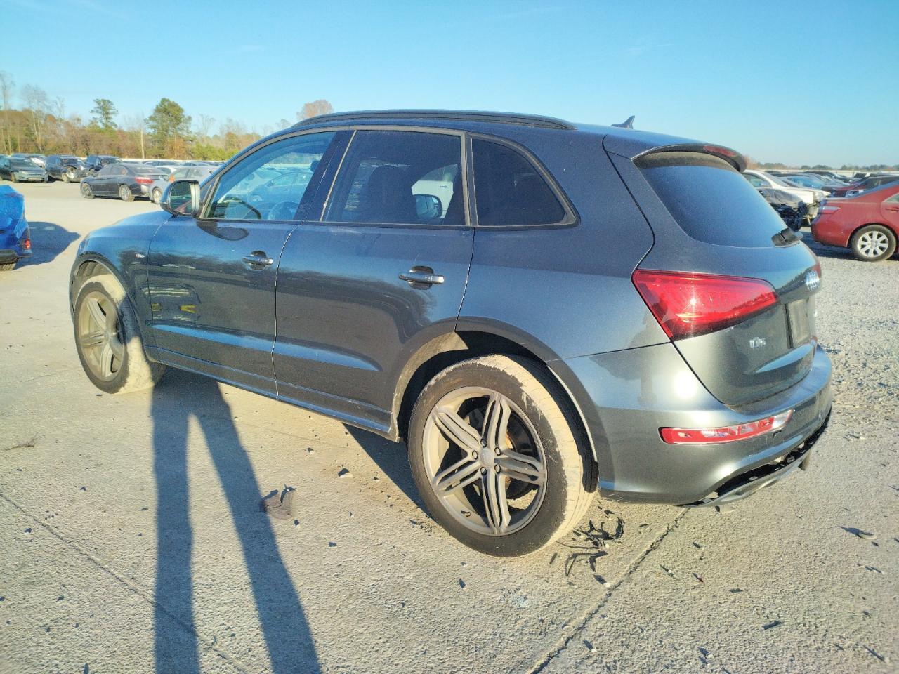 Image 2 of 2014 AUDI Q5 PREMIUM PLUS 2014 with VIN WA1DGAFP9EA080966