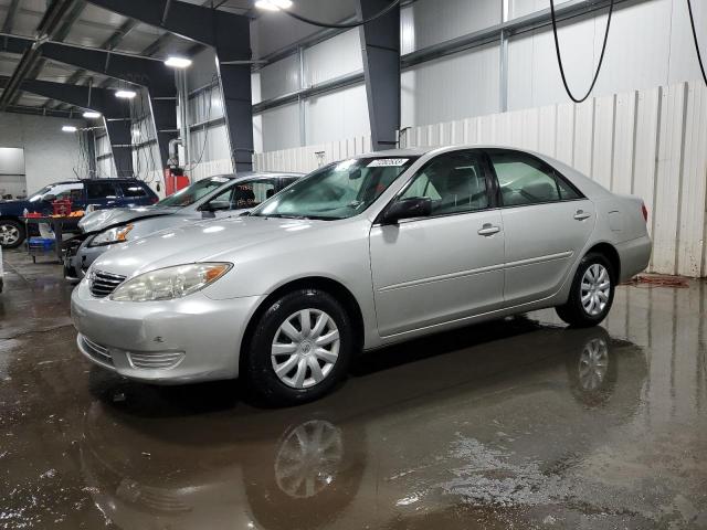 Obraz 1 z 2005 TOYOTA CAMRY LE 2005 z VIN 4T1BE32K65U073041