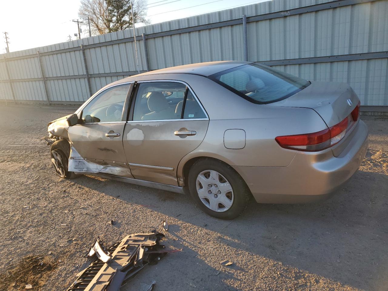 Изображение 2 2005 HONDA ACCORD LX 2005 с VIN 1HGCM56485A161238