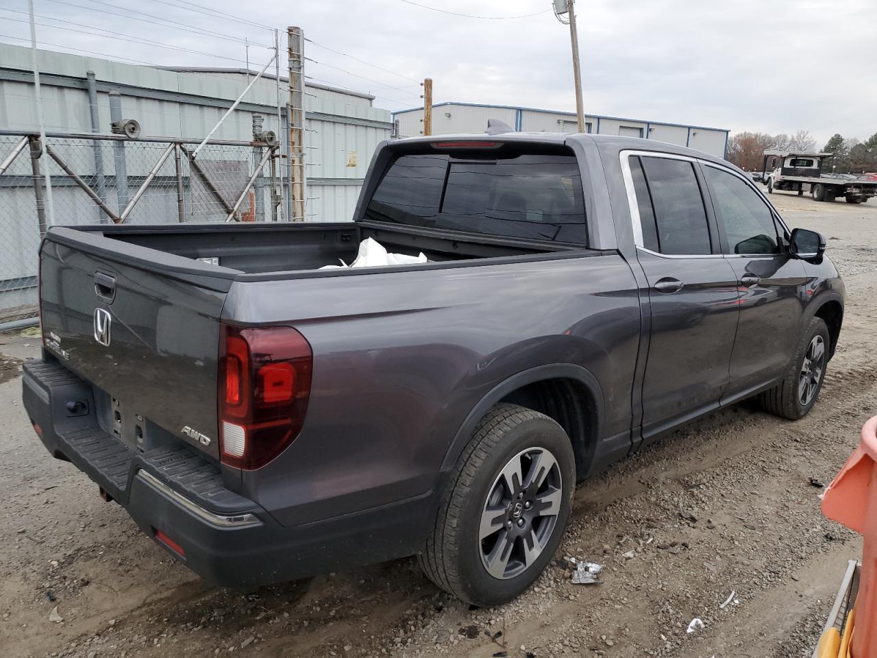 Изображение 3 2019 HONDA RIDGELINE RTL 2019 с VIN 5FPYK3F60KB005589