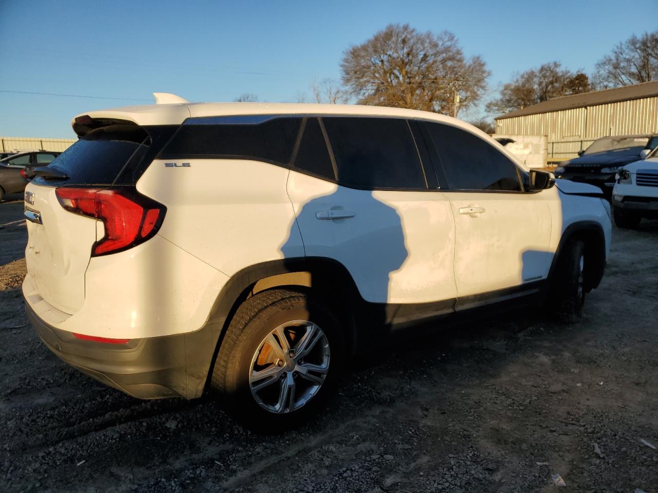 Image 3 of 2019 GMC TERRAIN SLE 2019 with VIN 3GKALMEV4KL326529