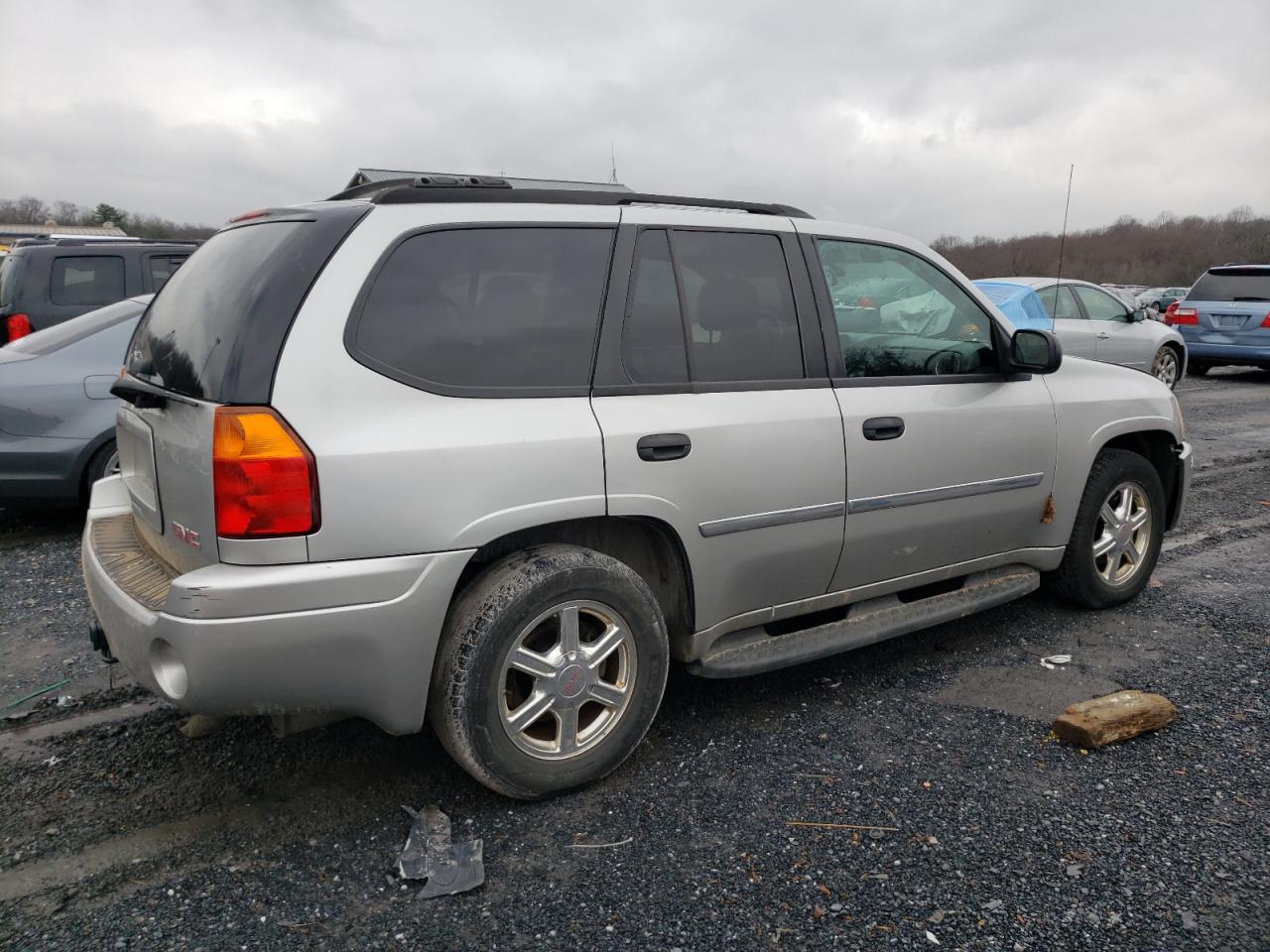 Obraz 3 z 2008 GMC ENVOY  2008 z VIN 1GKDT13S482240264