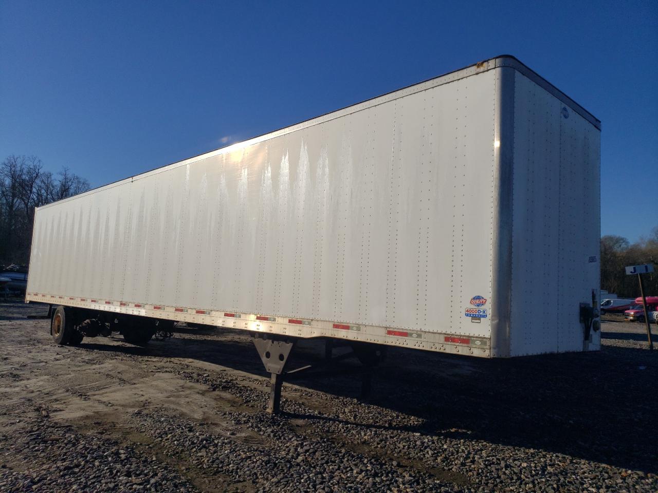 Obraz 1 z 2012 UTILITY VS2DX 2012 z VIN 1UYVS2536CG454863