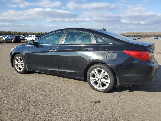 Image 2 of 2013 HYUNDAI SONATA SE 2013 with VIN 5NPEC4AC7DH686530