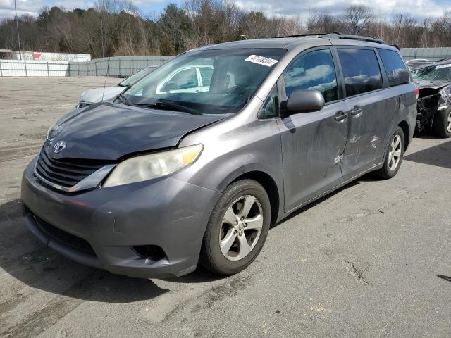 Изображение 2011 TOYOTA SIENNA LE 2011