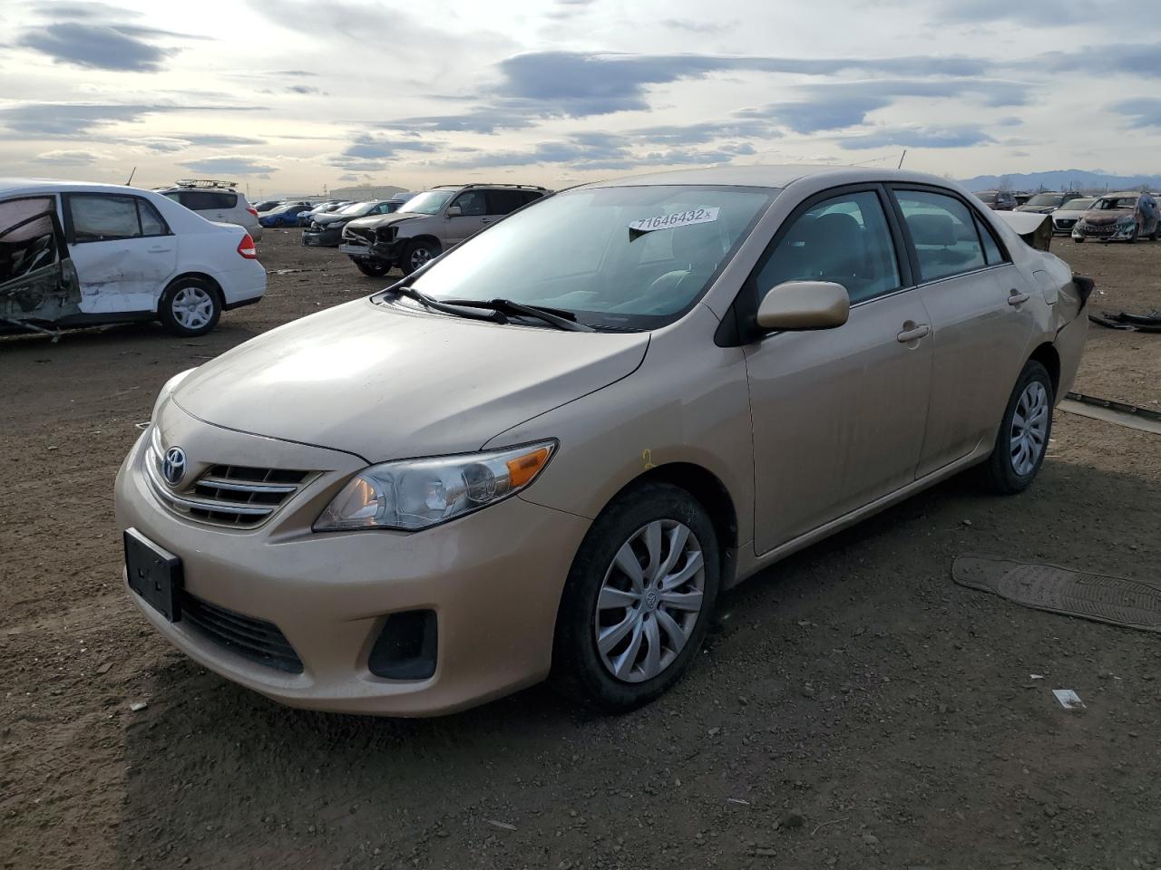 Obraz 1 z 2013 TOYOTA COROLLA BASE 2013 z VIN 2T1BU4EE4DC921254