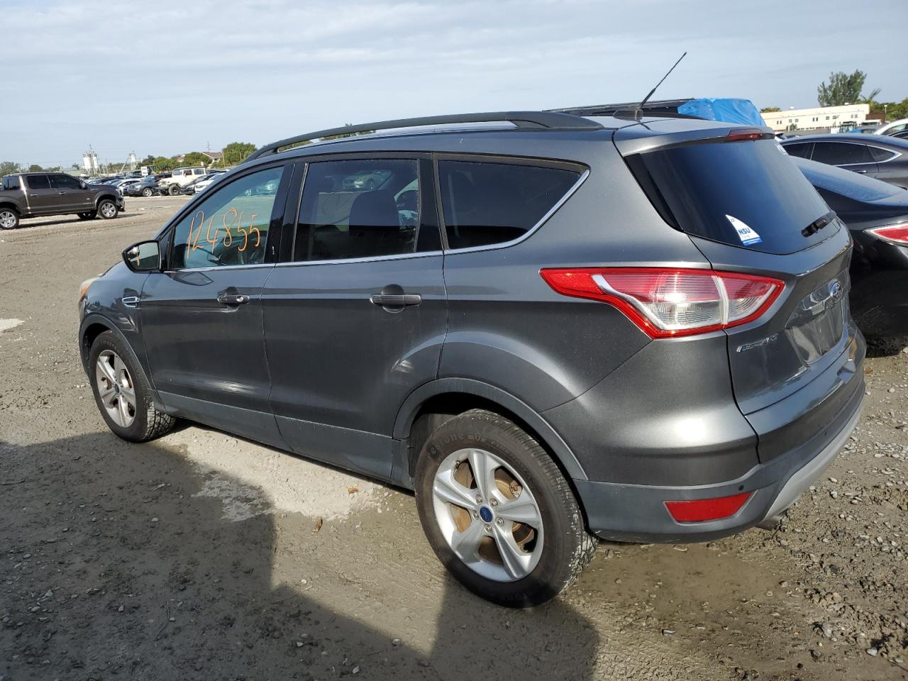 Image 2 of 2014 FORD ESCAPE SE 2014 with VIN 1FMCU0GX1EUD14191