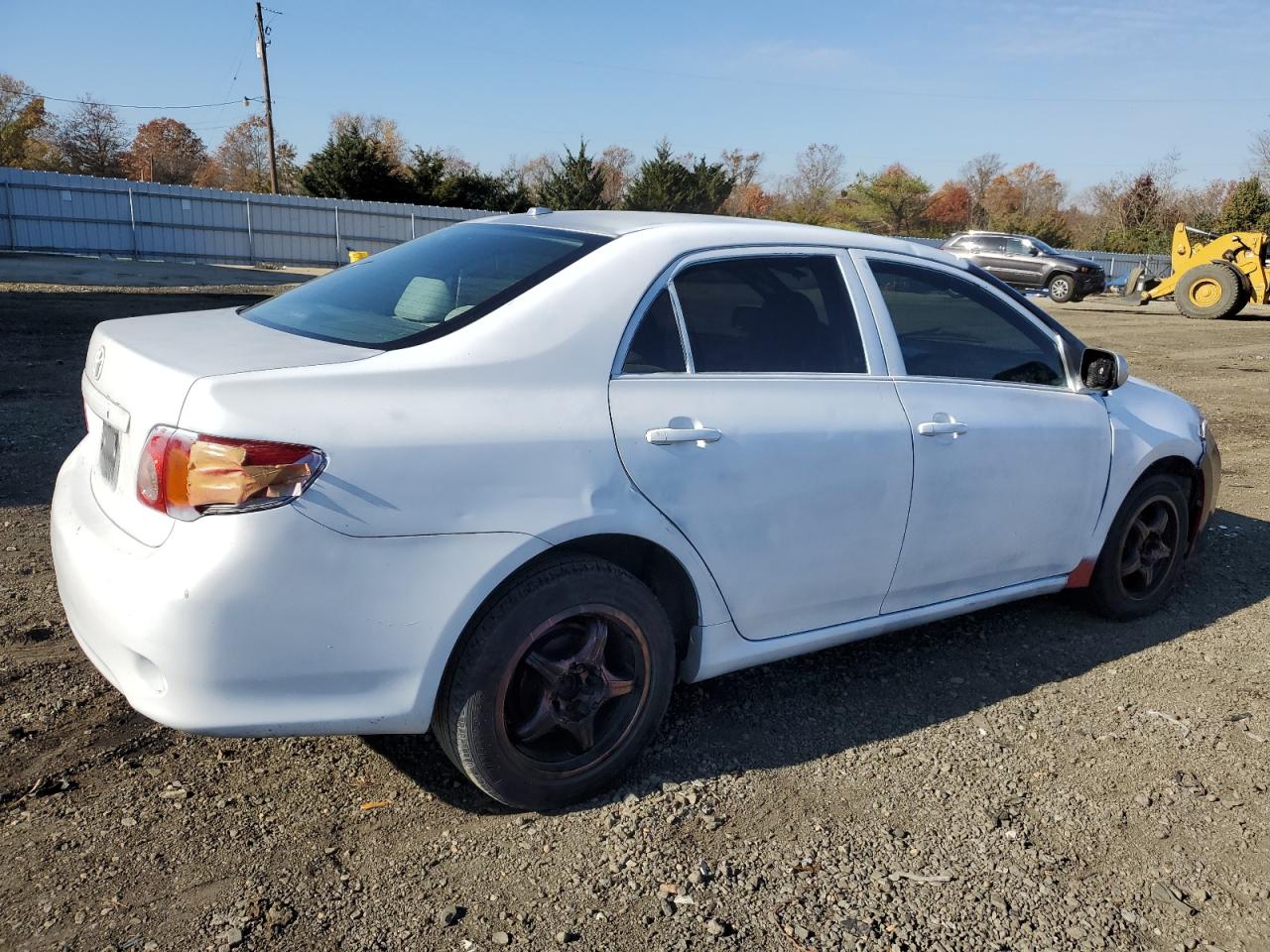 Obraz 3 z 2009 TOYOTA COROLLA BASE 2009 z VIN JTDBL40E499090040