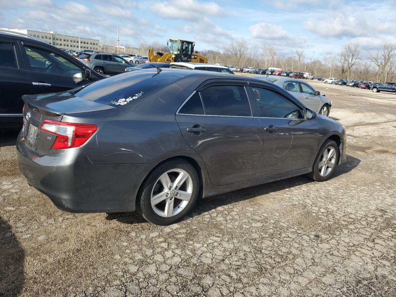 Obraz 3 z 2014 TOYOTA CAMRY L 2014 z VIN 4T1BF1FK3EU427464
