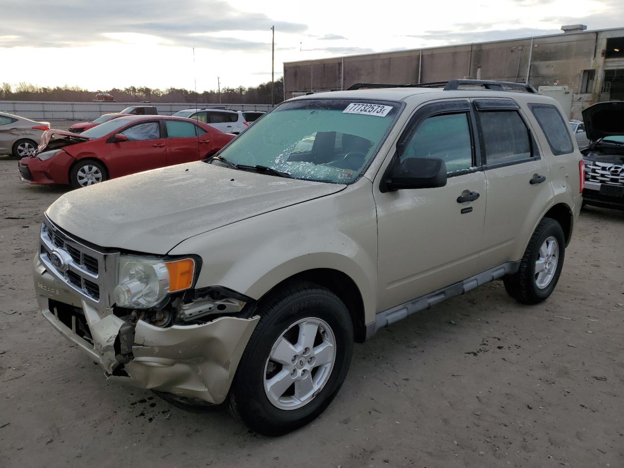 Image 1 of 2010 FORD ESCAPE XLT 2010 with VIN 1FMCU9DG9AKC98207