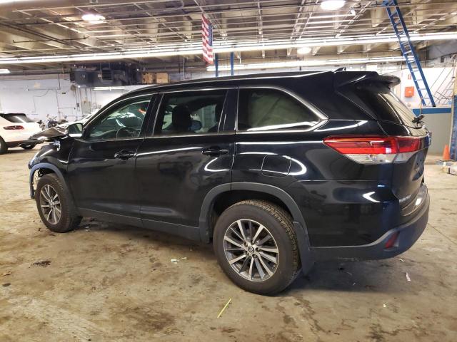 Image 2 of 2019 TOYOTA HIGHLANDER SE 2019 with VIN 5TDJZRFH4KS624346