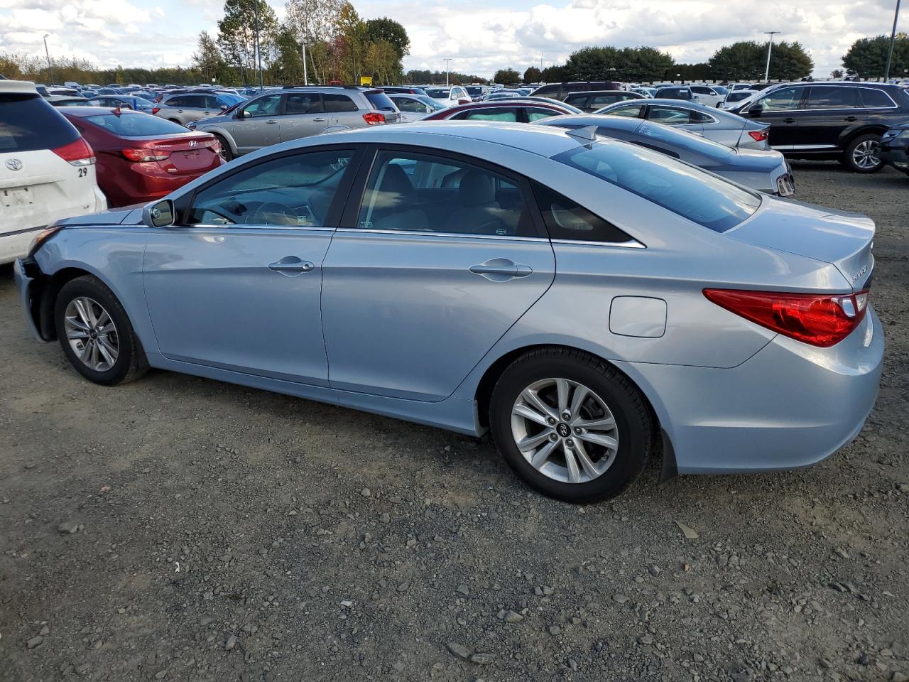 Obraz 2 z 2013 HYUNDAI SONATA GLS 2013 z VIN 5NPEB4AC2DH560756