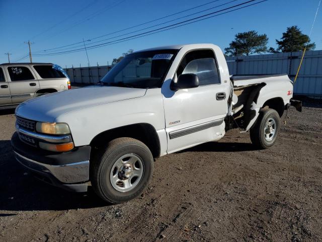 Image 1 of 2000 CHEVROLET SILVERADO K1500 2000 with VIN 1GCEK14W9YZ206185
