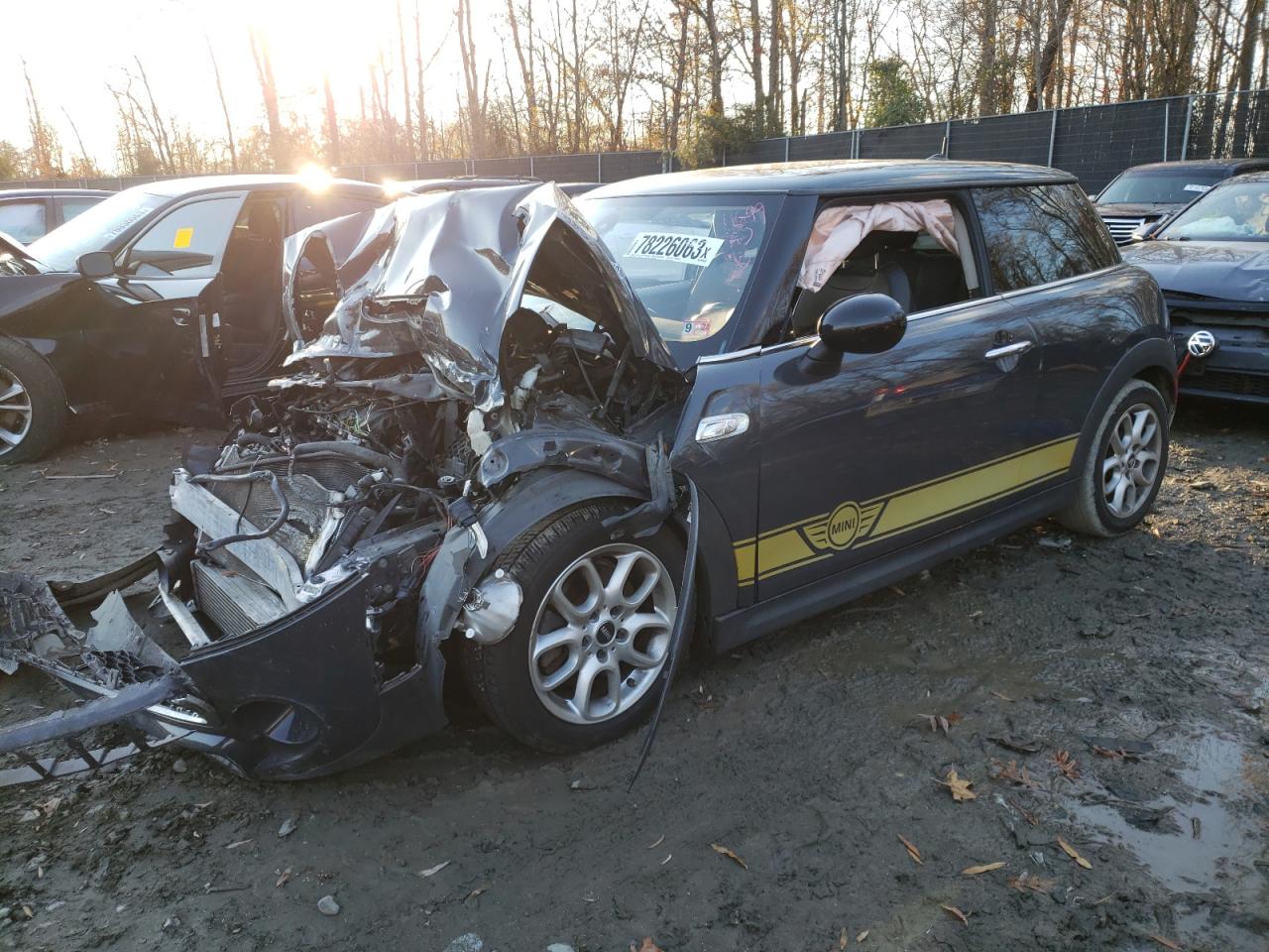 2015 MINI COOPER S 2015 image