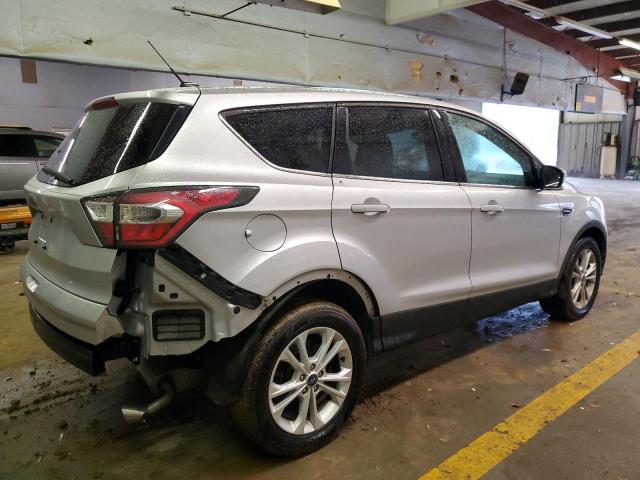 Image 3 of 2017 FORD ESCAPE SE 2017 with VIN 1FMCU0GD7HUA09501