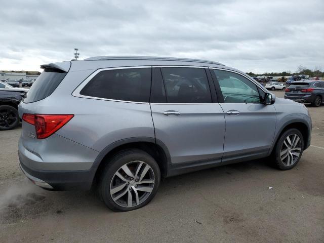 Image 3 of 2018 HONDA PILOT ELITE 2018 with VIN 5FNYF6H01JB004036