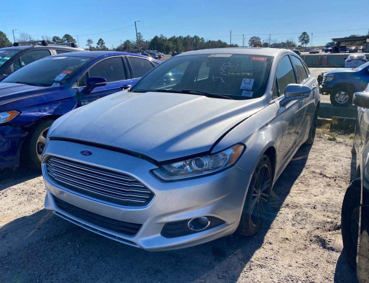 Image 2 of 2014 FORD FUSION SE 2014 with VIN 3FA6P0HD6ER296197