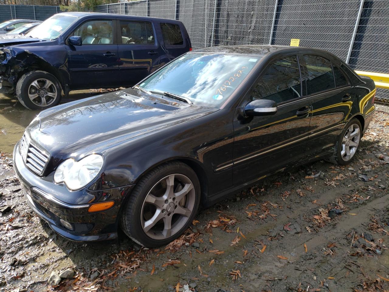 Obraz 1 z 2007 MERCEDES-BENZ C 230 2007 z VIN WDBRF52HX7F874187