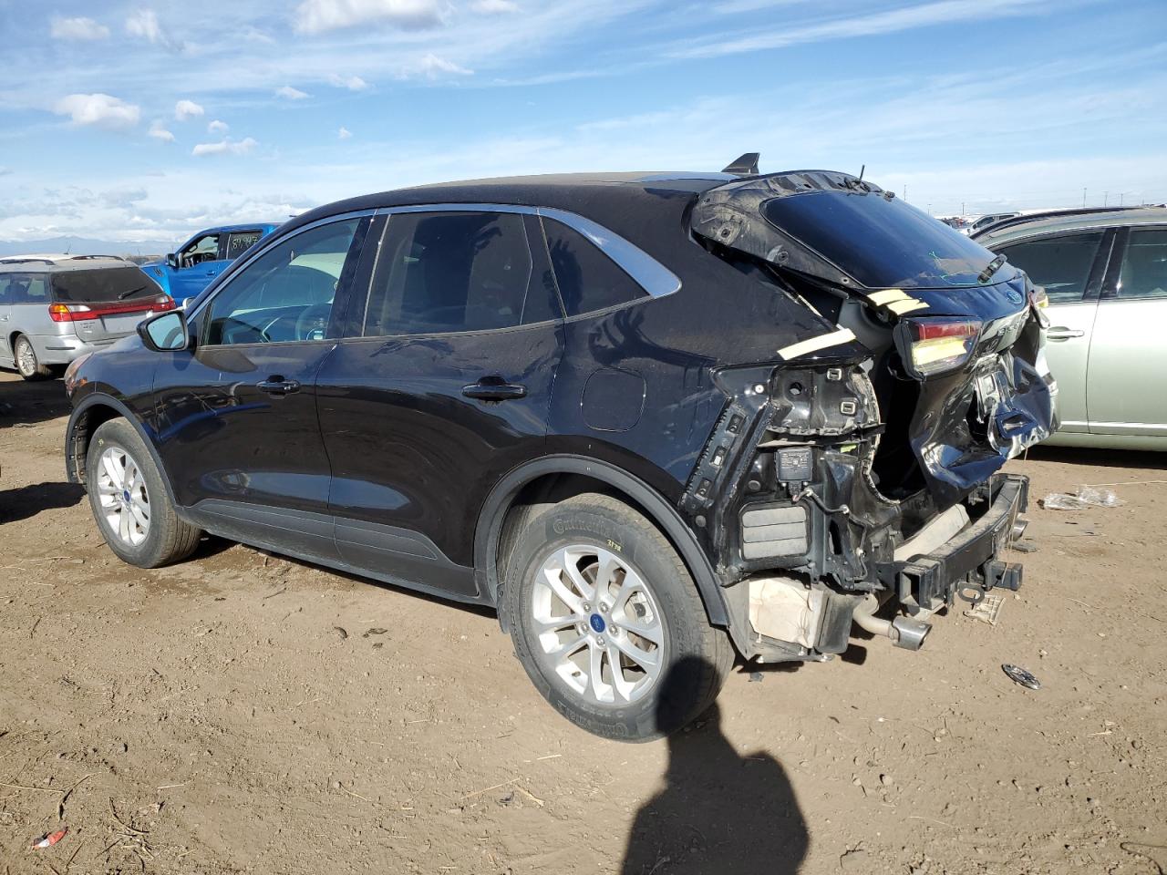 Изображение 2 2020 FORD ESCAPE SE 2020 с VIN 1FMCU9G61LUB41717