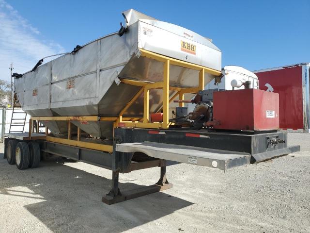 Image 1 of 2015 KBH TRAILER 2015 with VIN 1T9FH3220FC624951