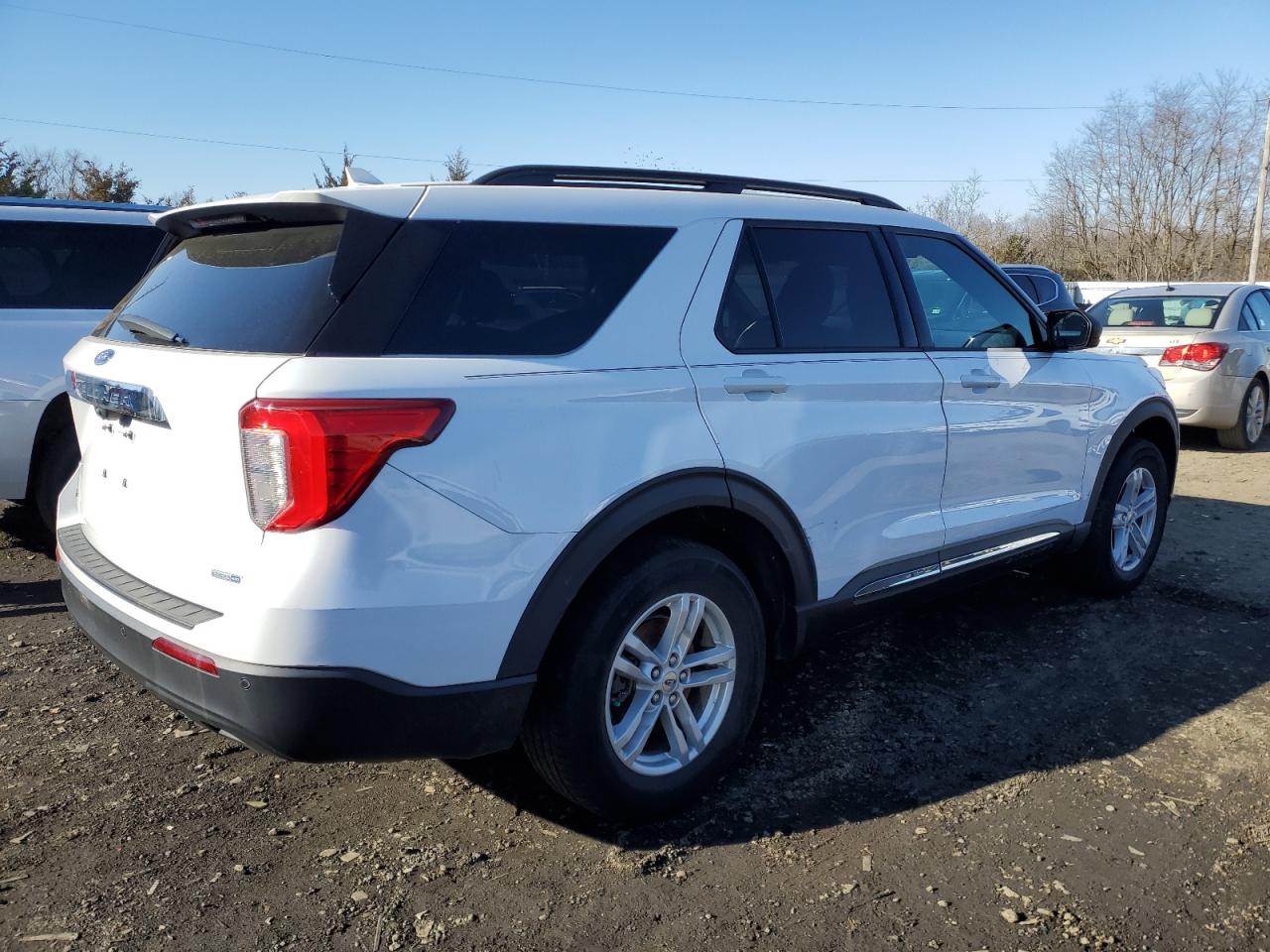 Изображение 3 2020 FORD EXPLORER XLT 2020 с VIN 1FMSK8DHXLGB00020