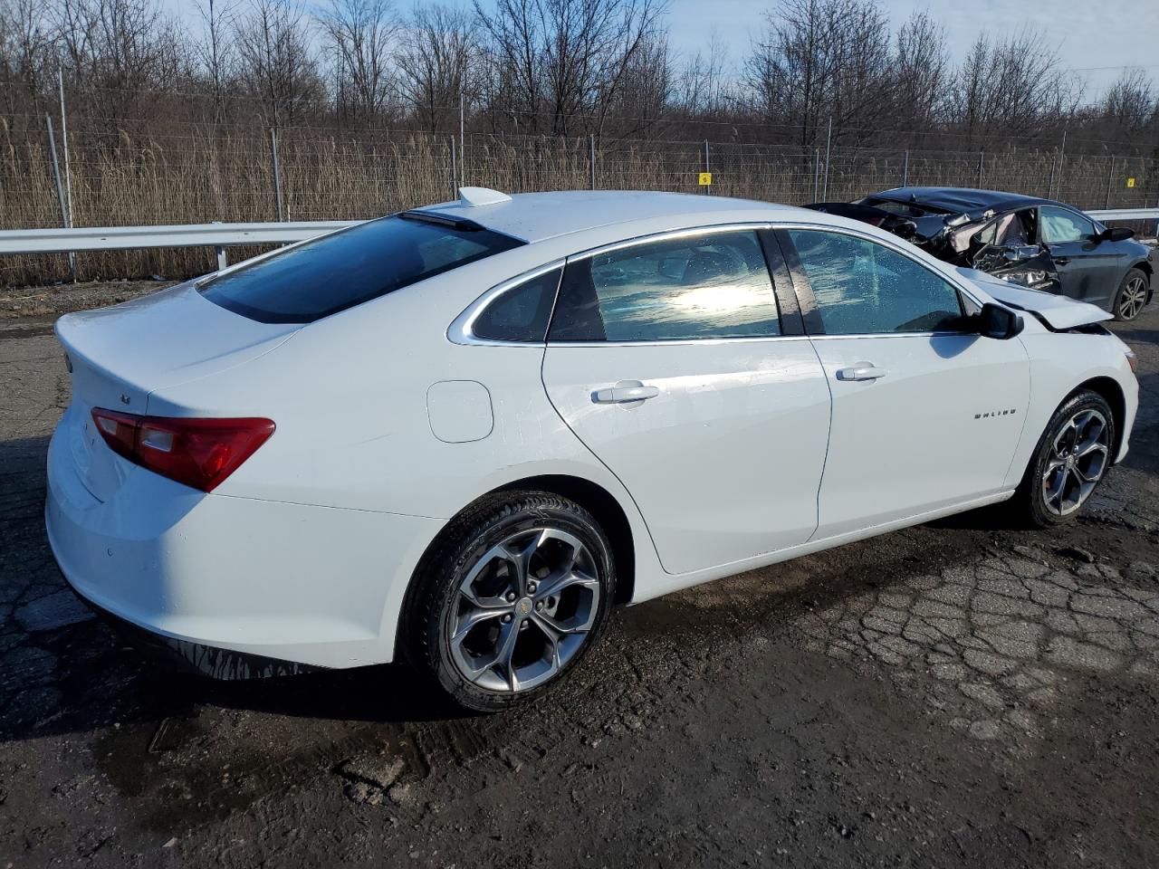 Image 3 of 2023 CHEVROLET MALIBU LT 2023 with VIN 1G1ZD5ST9PF138989