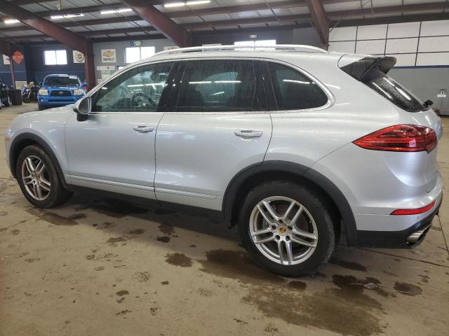 Obraz 2 z 2016 PORSCHE CAYENNE  2016 z VIN WP1AA2A28GLA02521