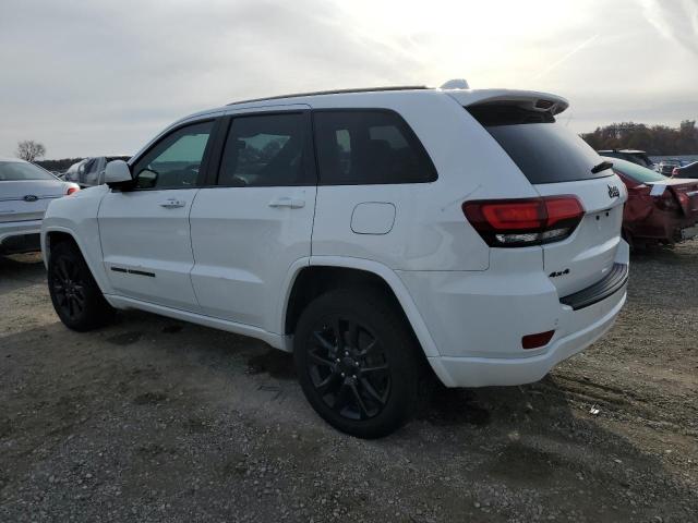 Image 2 of 2018 JEEP GRAND CHEROKEE LAREDO 2018 with VIN 1C4RJFAGXJC137420