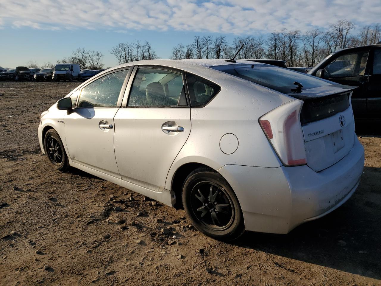 Image 2 of 2014 TOYOTA PRIUS  2014 with VIN JTDKN3DU0E1754817