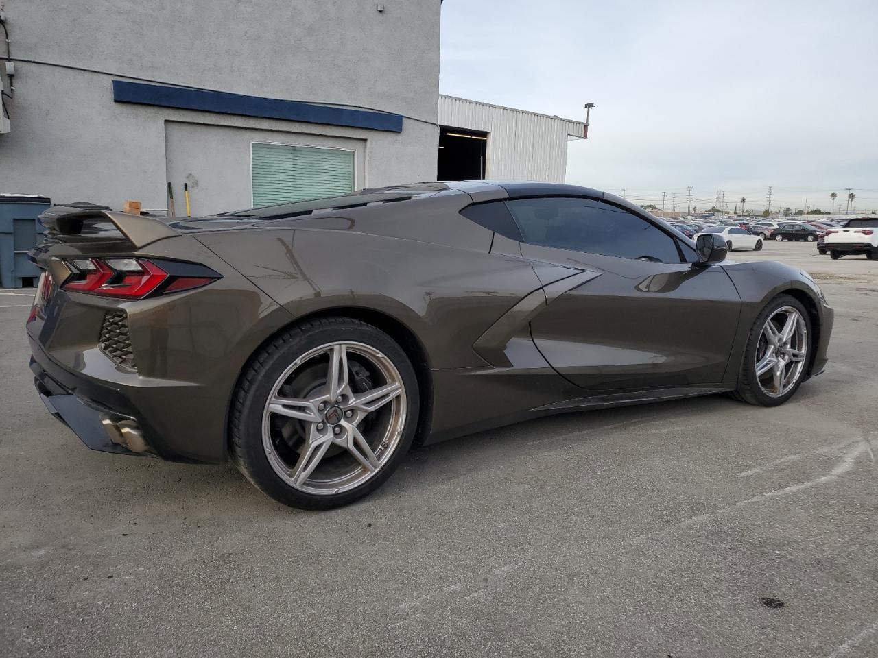 Image 3 of 2021 CHEVROLET CORVETTE STINGRAY 3LT 2021 with VIN 1G1YC2D48M5100884
