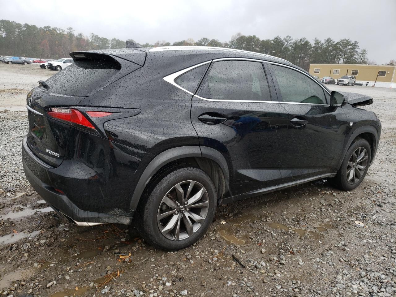 Obraz 3 z 2015 LEXUS NX 200T 2015 z VIN JTJYARBZ7F2017372