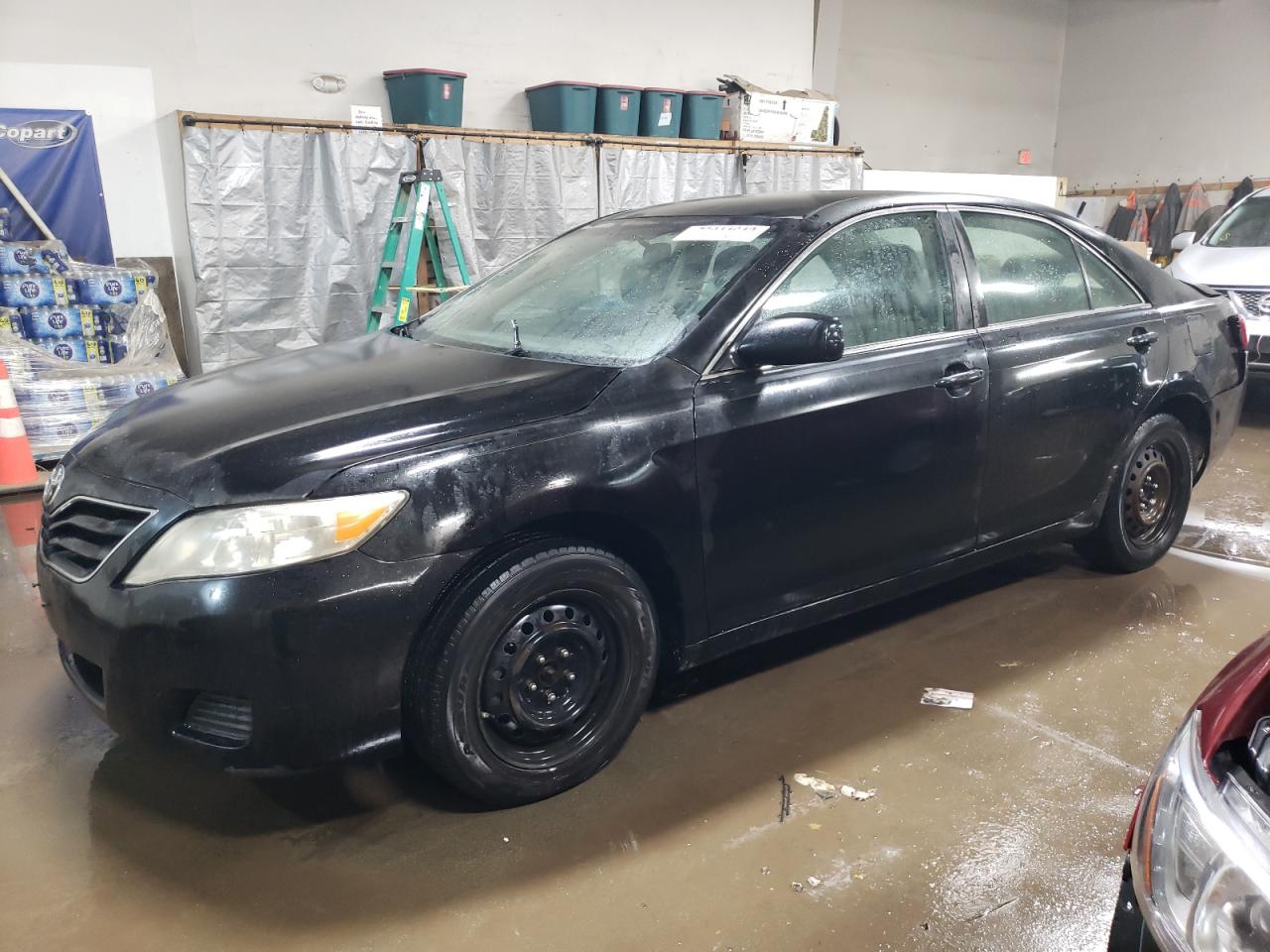 Изображение 1 2010 TOYOTA CAMRY BASE 2010 с VIN 4T4BF3EK0AR017671