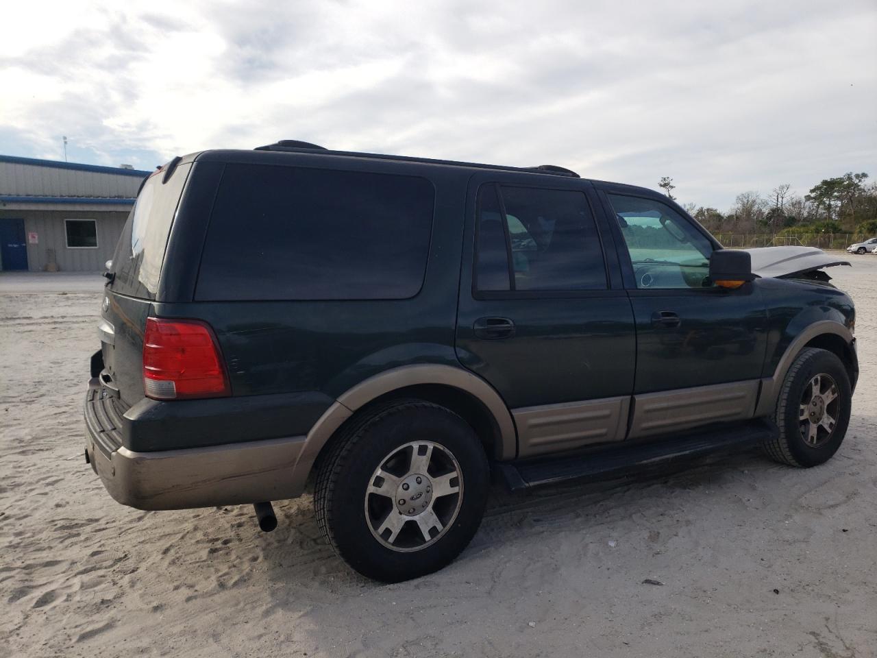 Изображение 3 2004 FORD EXPEDITION EDDIE BAUER 2004 с VIN 1FMPU17L74LB24937