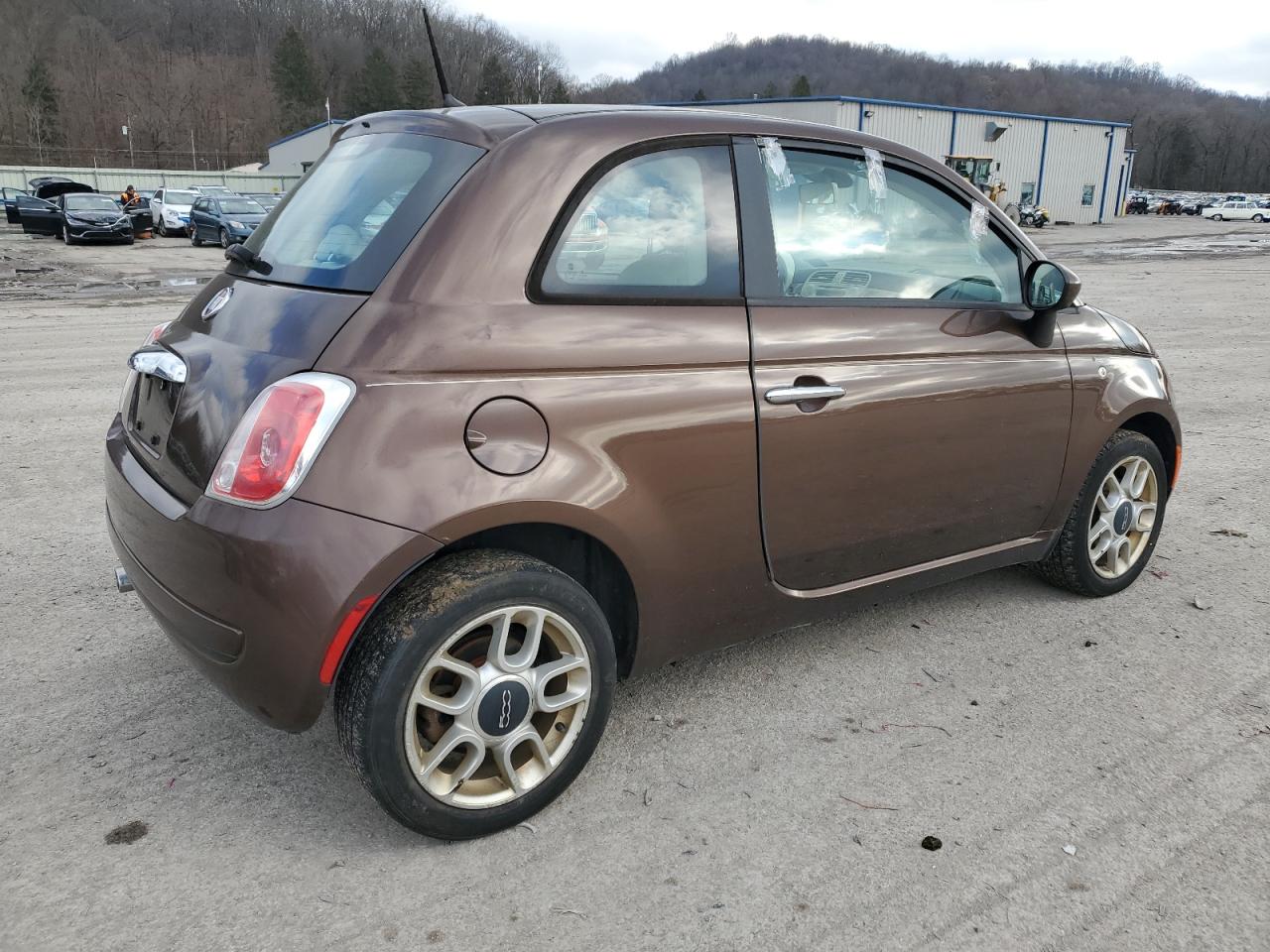 Image 3 of 2013 FIAT 500 POP 2013 with VIN 3C3CFFAR8DT651997