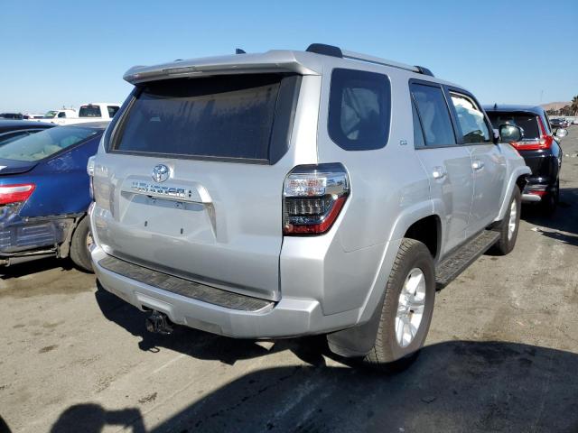 Image 3 of 2022 TOYOTA 4RUNNER SR5/SR5 PREMIUM 2022 with VIN JTENU5JR4N6042370