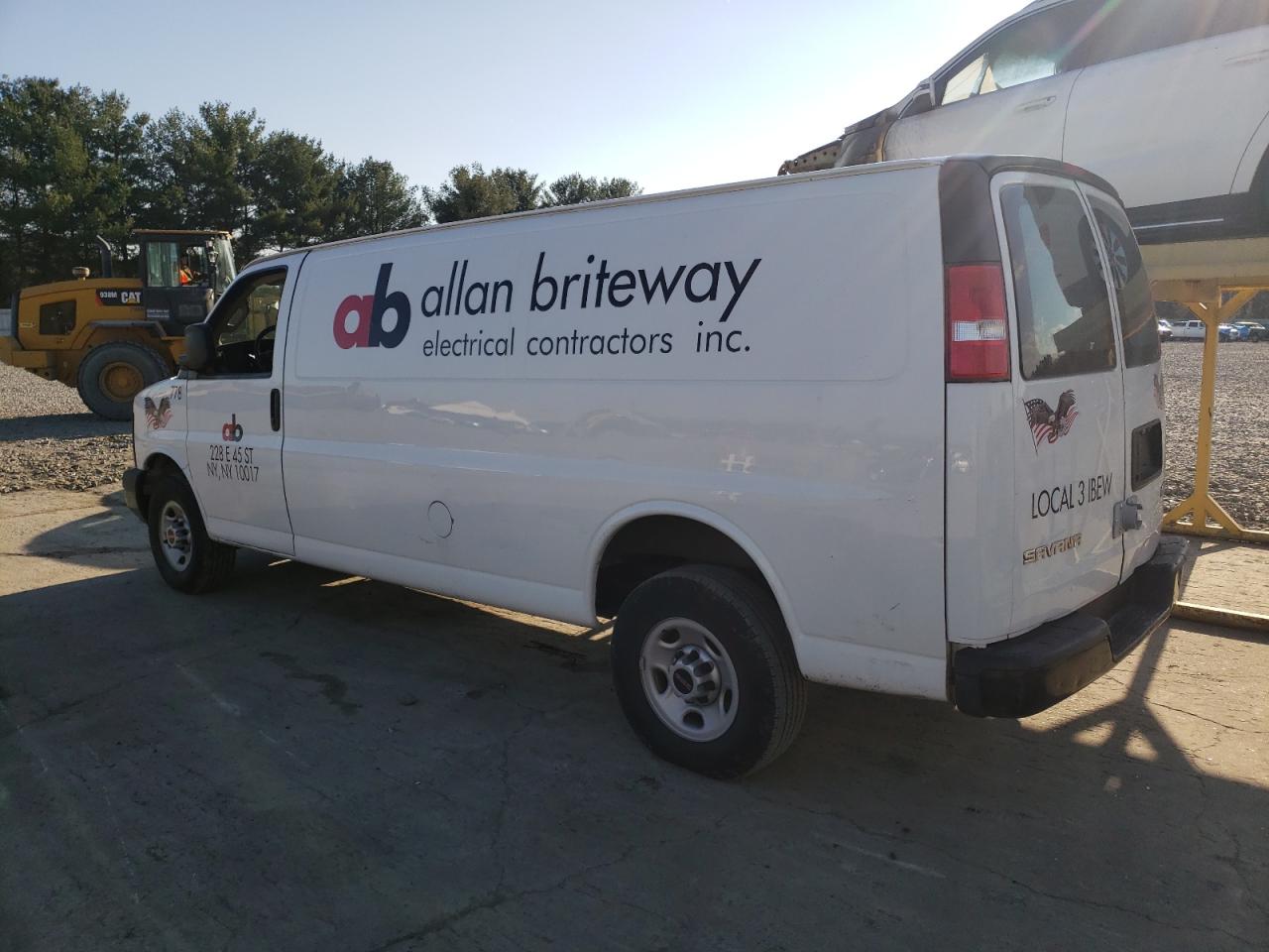 Изображение 2 2017 GMC SAVANA G2500 2017 с VIN 1GTW7BFF3H1139252