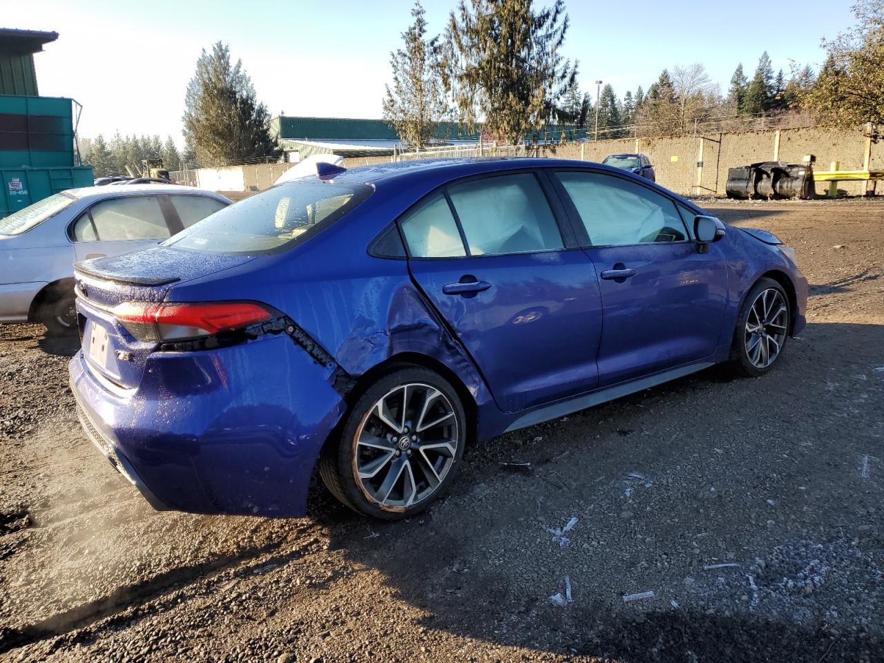 Obraz 3 z 2020 TOYOTA COROLLA XSE 2020 z VIN JTDT4RCEXLJ049587